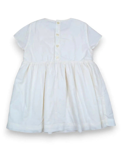 Vestido branco de bebé Petit Bateau com mangas curtas, botões nas costas e forro em algodão suave
