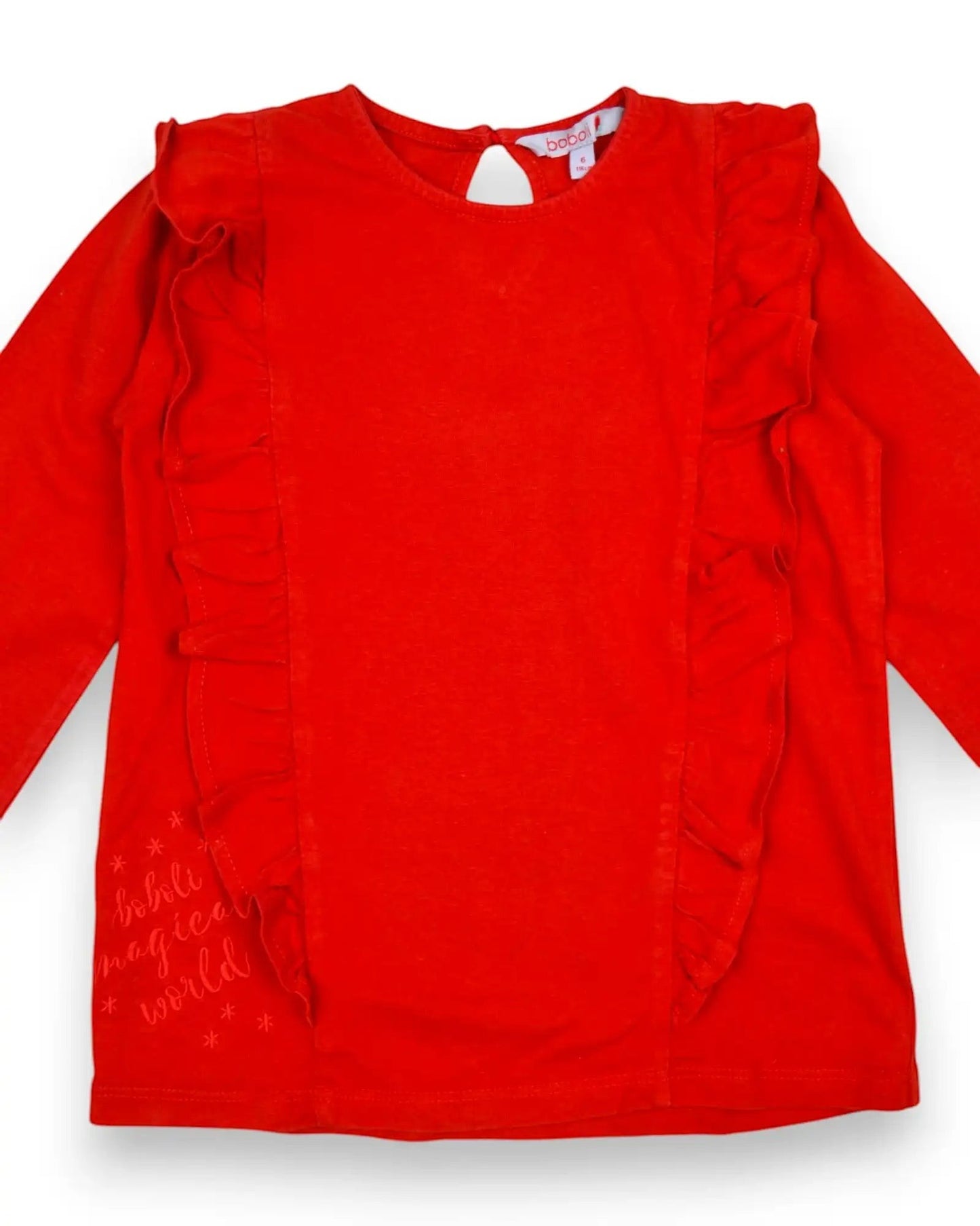Blusa vermelha de manga comprida da Boboli  para menina, com folhos diagonais e abertura nas costas.