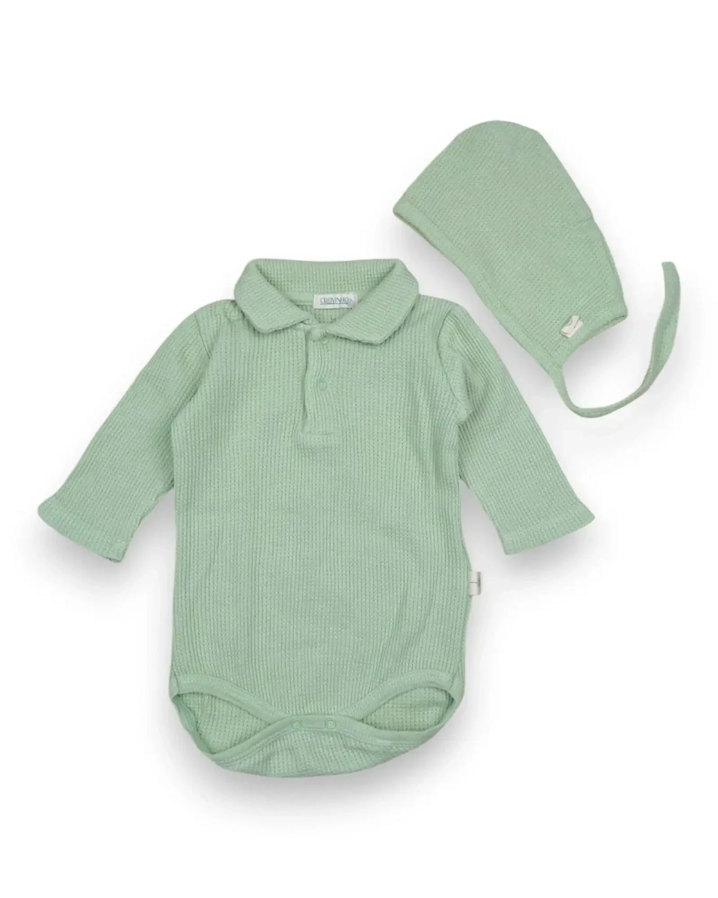 Conjunto Petit Fox Portugal de body e gorro para bebé em tecido waffle verde menta com gola de camisa e botões