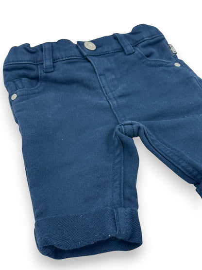 Calças Azuis 1 Mês