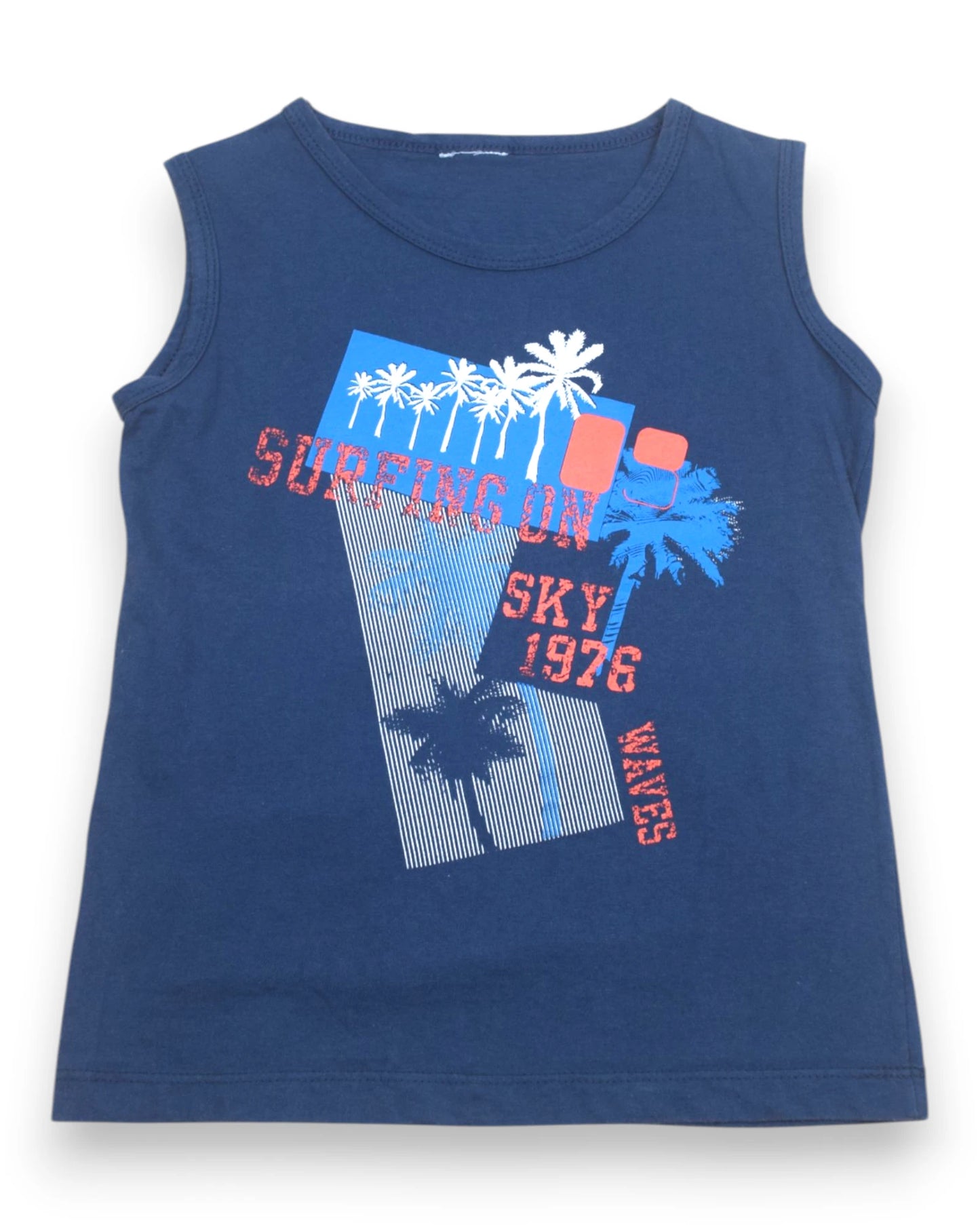T-Shirt Surfing On 4 Anos