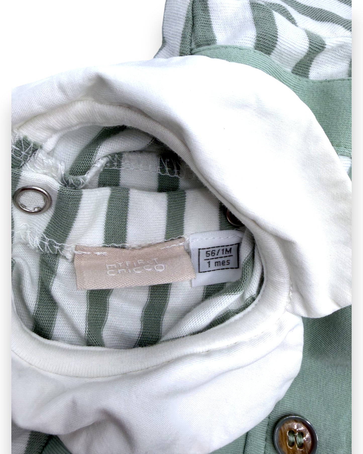 Body Macacão Verde 1 Mês