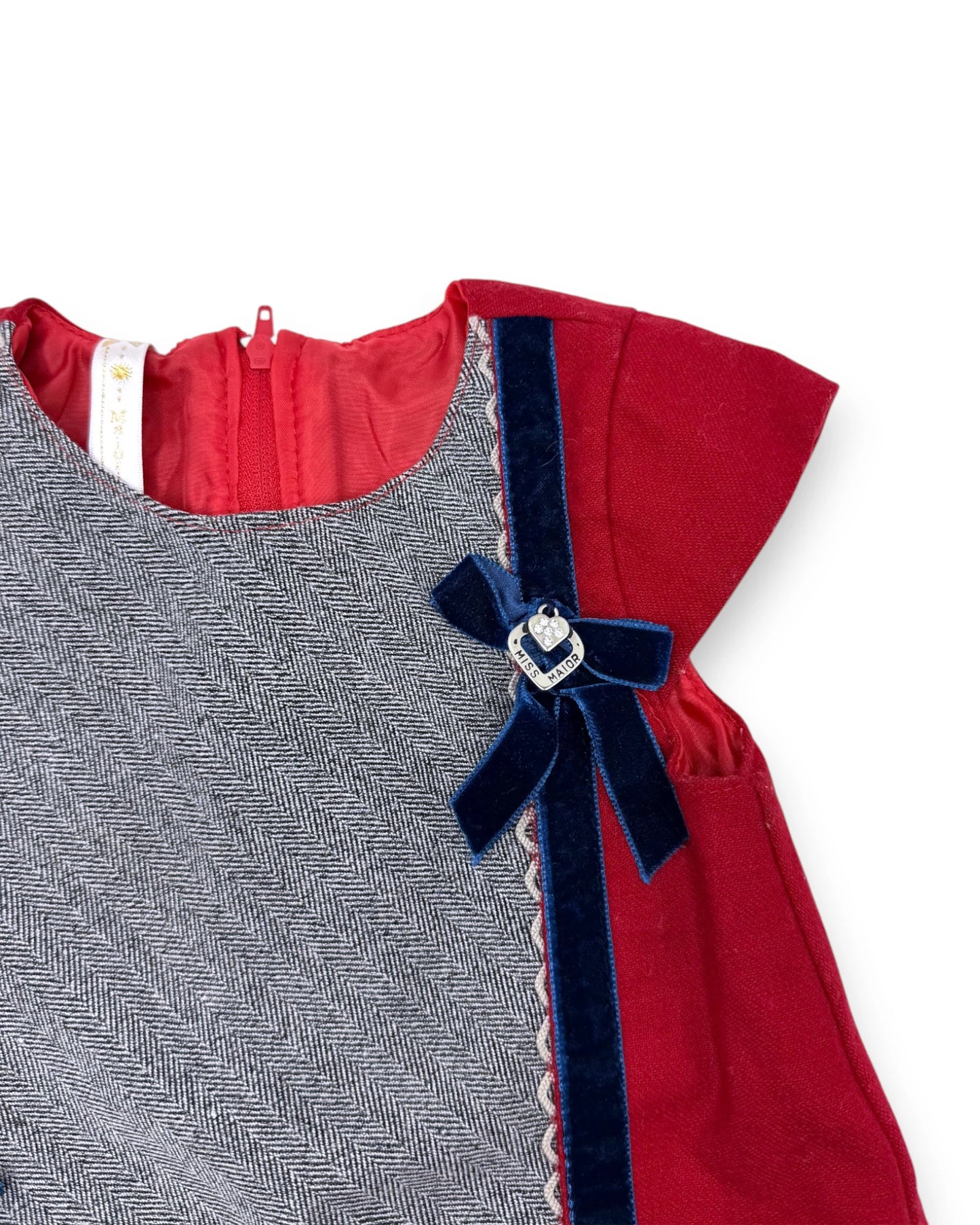 Vestido Vermelho 12 Meses