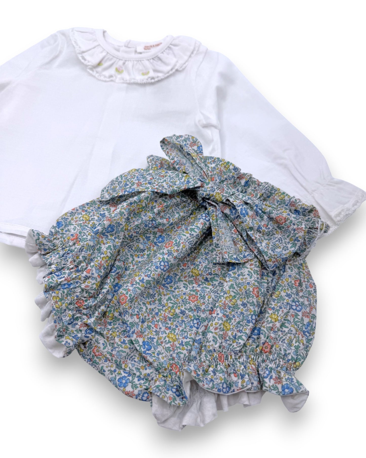 Conjunto Blusa e Tapa Fraldas 3-6 Meses