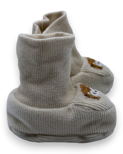 Beige booties, 0-1 month.